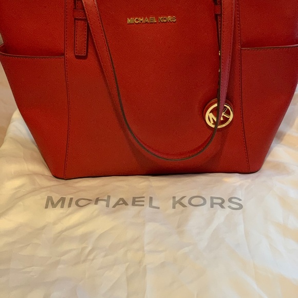 Michael Kors Tote Purse - Picture 2 of 6